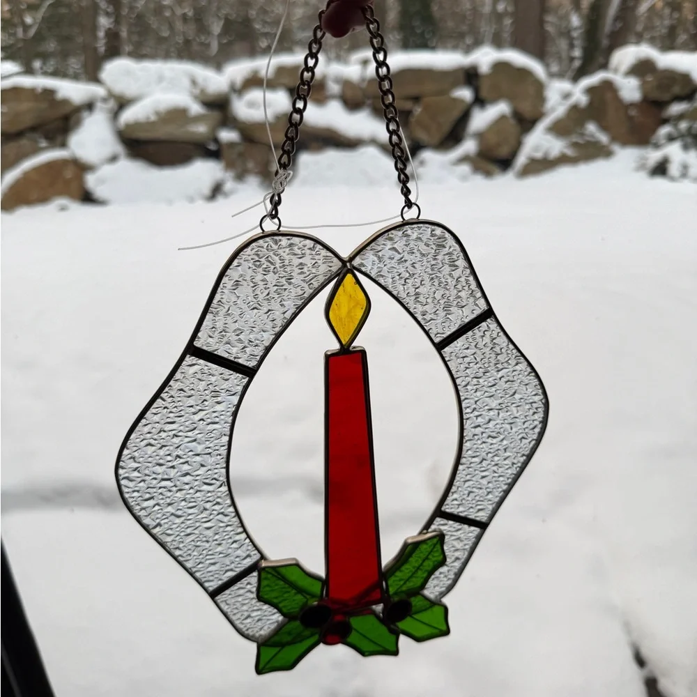 Stained Glass Red Candle Wreath Holiday Suncatcher